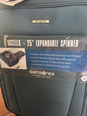 New With Tags-Samsonite Ascella 25” Expandable Spinner Luggage in Teal Green